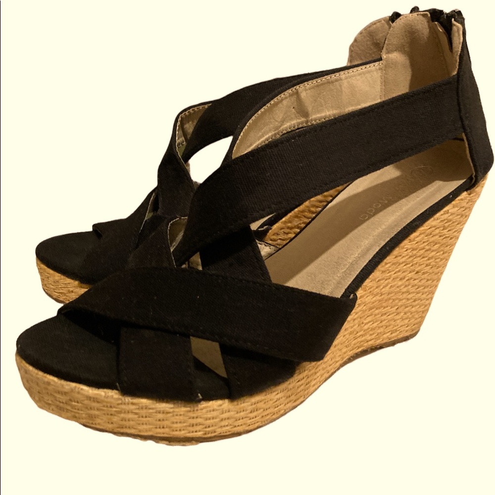 Espadrille wedges